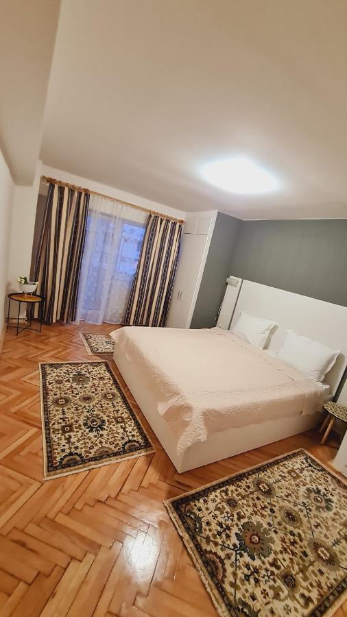 Apartament Central Gherla Buitenkant foto