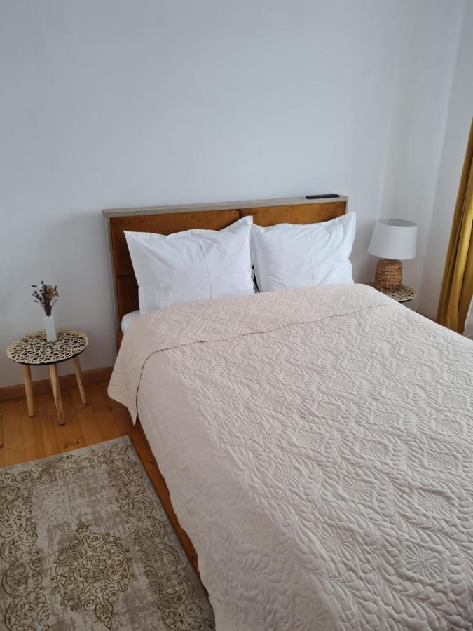 Apartament Central Gherla Buitenkant foto