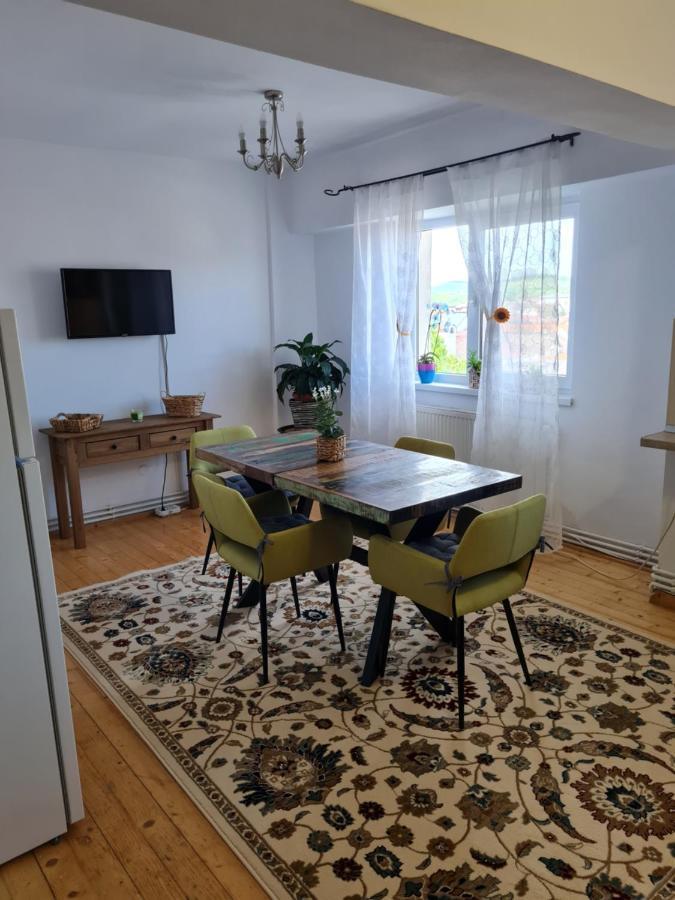 Apartament Central Gherla Buitenkant foto